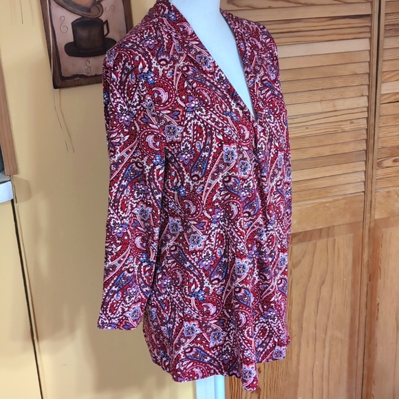 Lands' End Red Paisley 3/4 Sleeve Lightweight Jersey V-neck Top M 10-12 - Picture 13 of 13